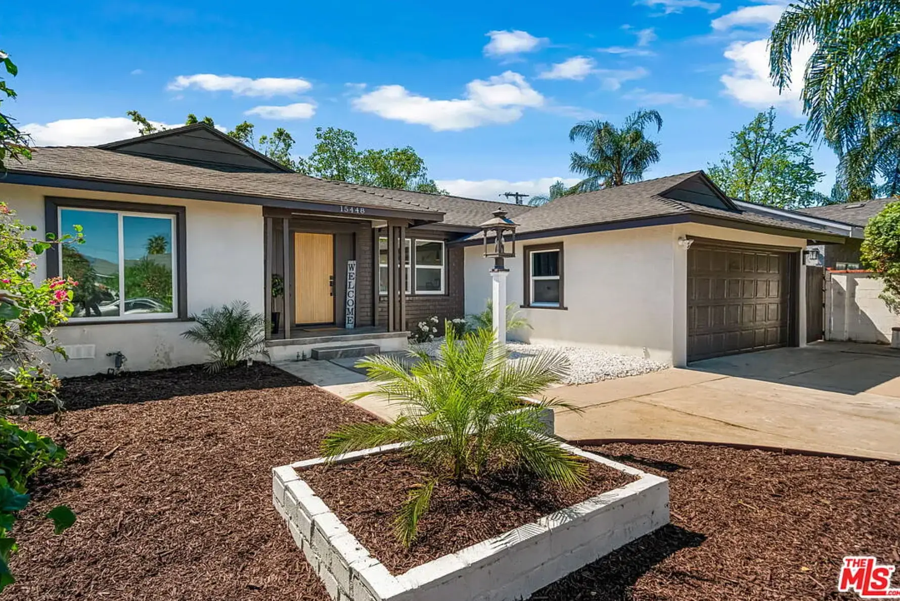 15448 Stare St, Mission Hills, CA 91345